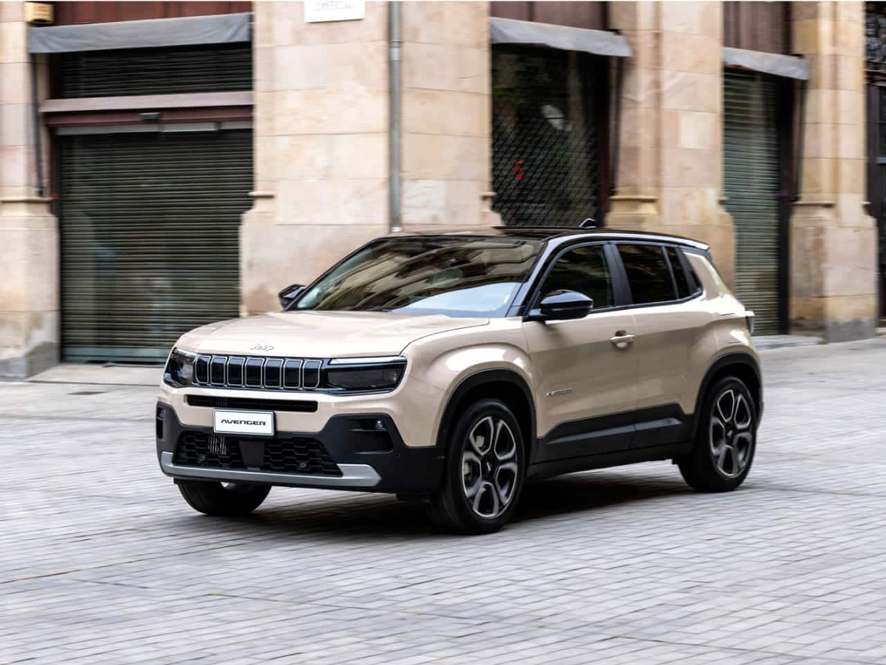 Jeep Avenger Hybrid 2025