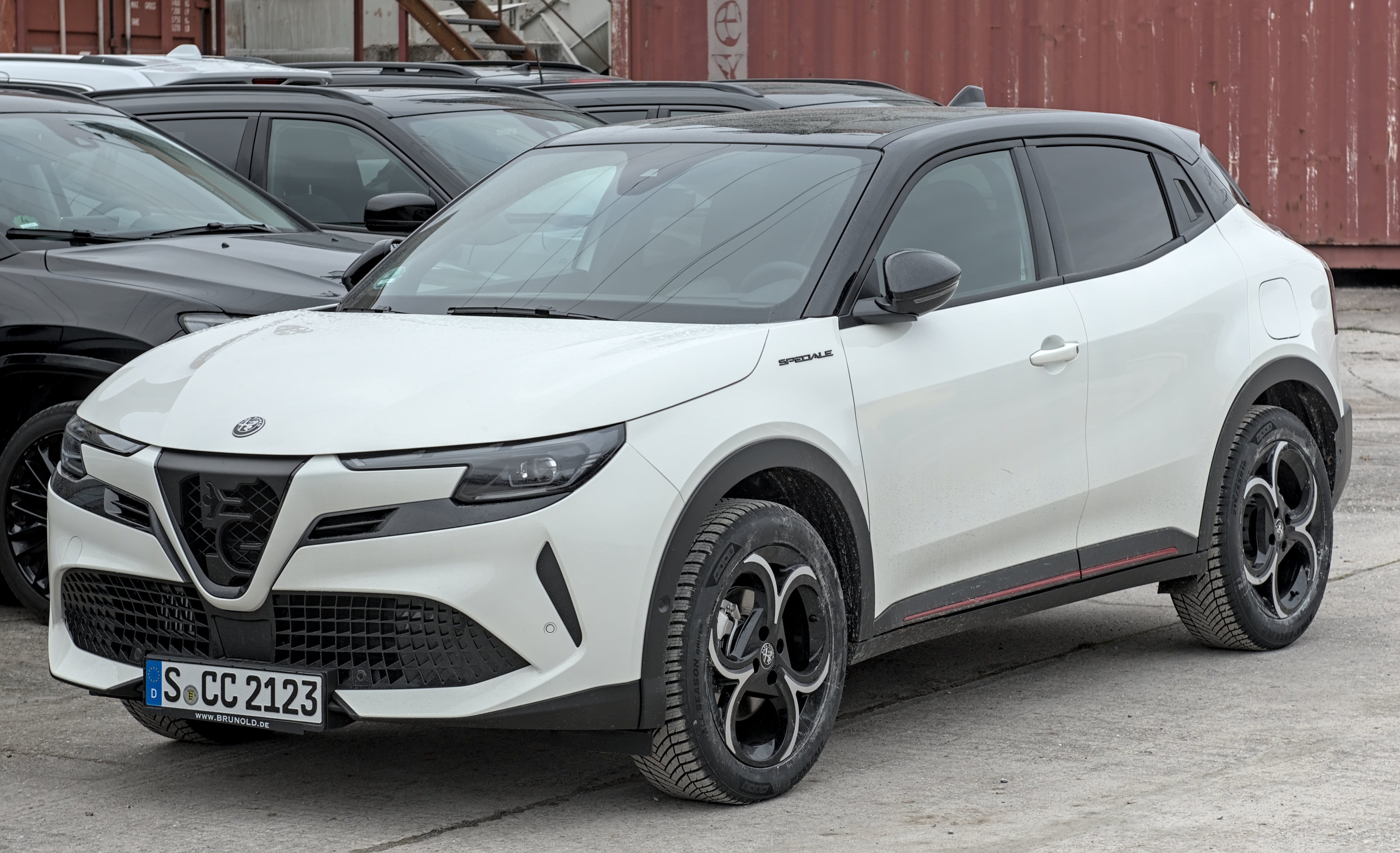 Alfa Romeo Junior Ibrida 2024