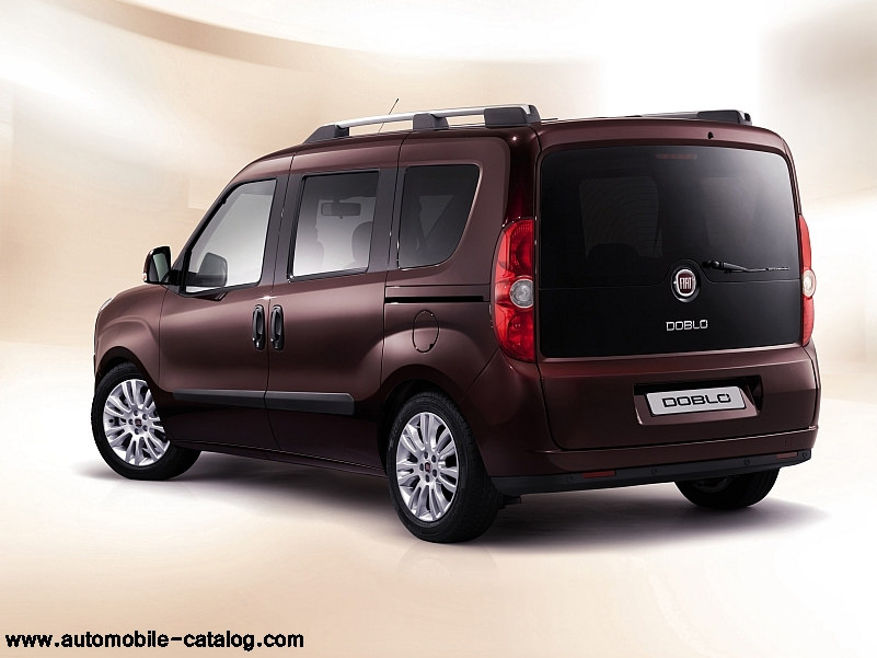 Fiat Doblo Combi 2012